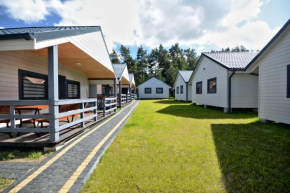  Bursztynowo Domki Letniskowe  Ostrowo